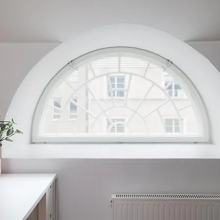 2ndhomes Stunning 35m2 Studio Penthouse With Sauna & Balcony Helsinki